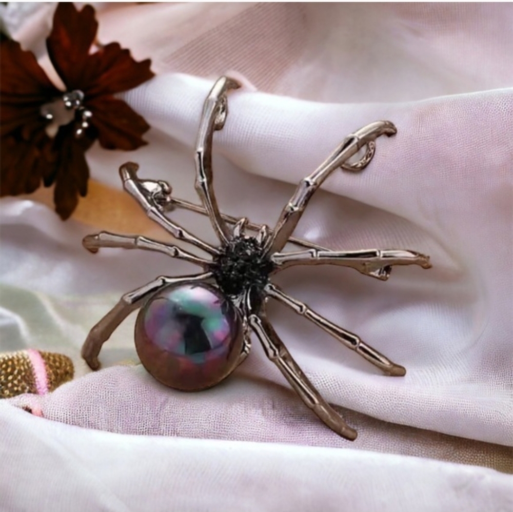 Vintage Style Gothic‎ Spider Shape Brooch Inlaid Faux Pearls Personality Brooch